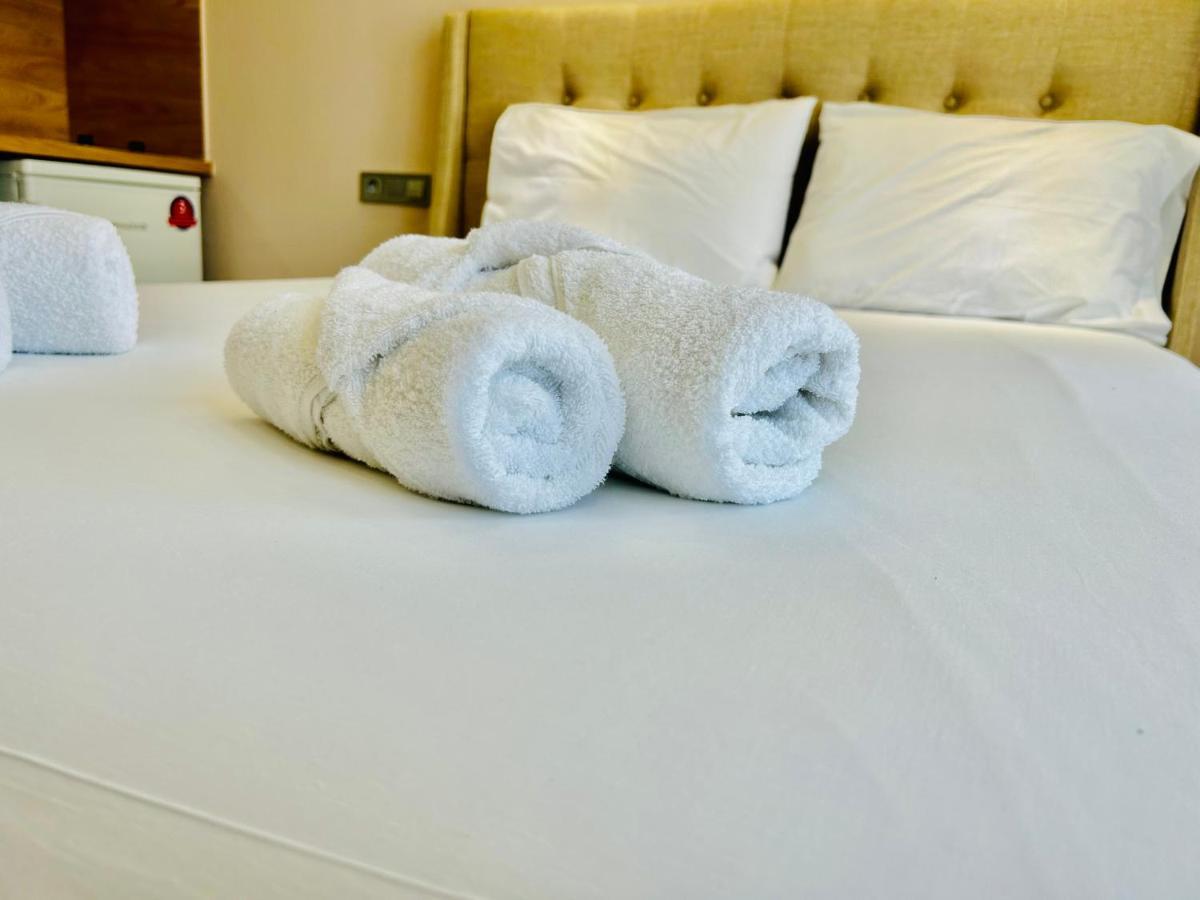 פיראוס Port Twins Suites No1 מראה חיצוני תמונה