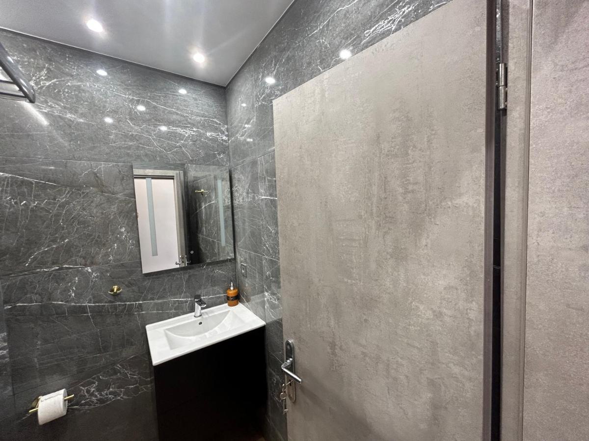פיראוס Port Twins Suites No1 מראה חיצוני תמונה