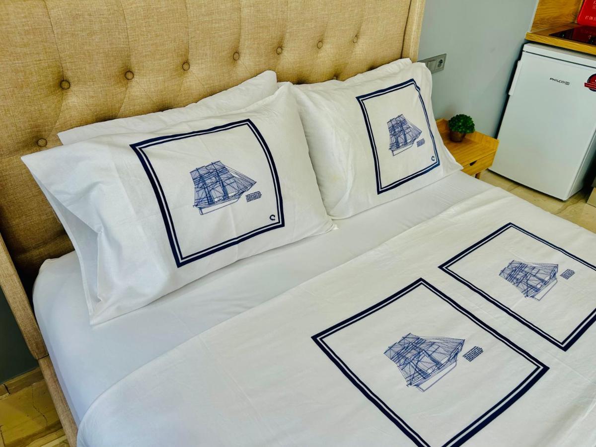 פיראוס Port Twins Suites No1 מראה חיצוני תמונה