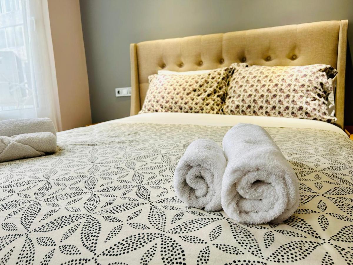 פיראוס Port Twins Suites No1 מראה חיצוני תמונה